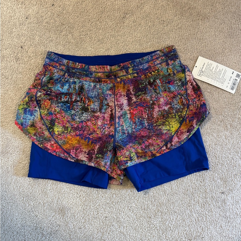 lululemon Squat Shorts SeaWheeze size 12 NWT Monet print